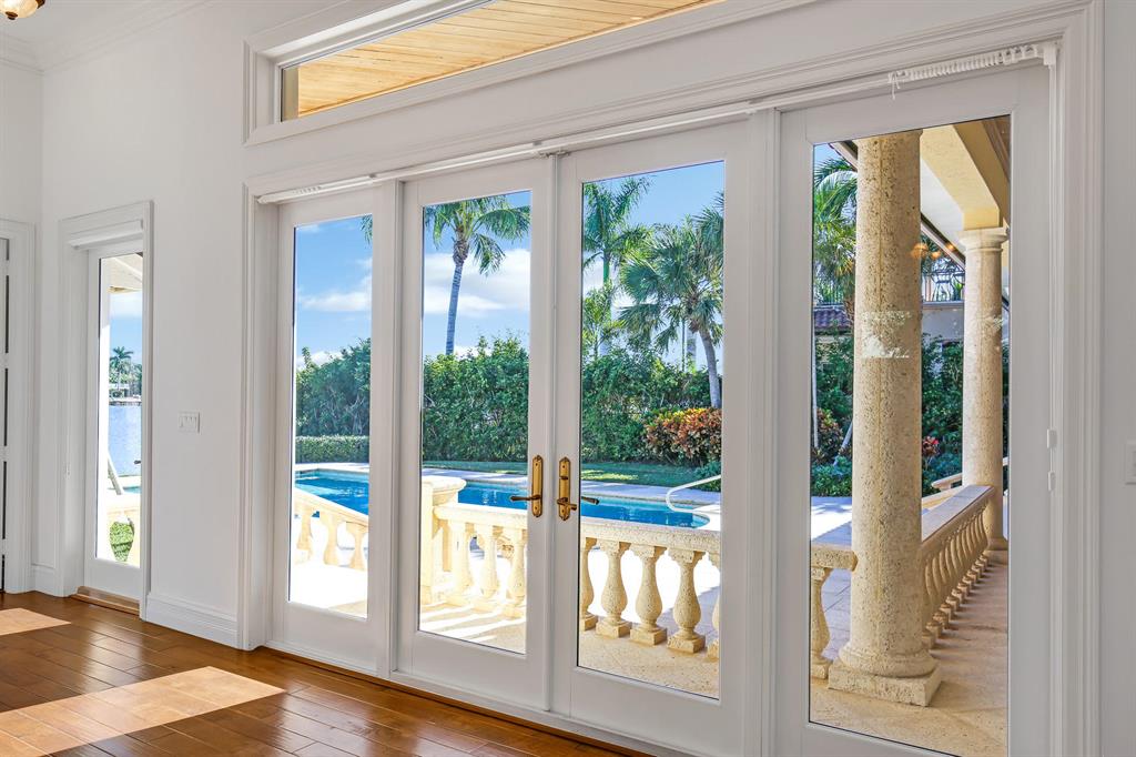 ANCHORAGE POINT - Residential