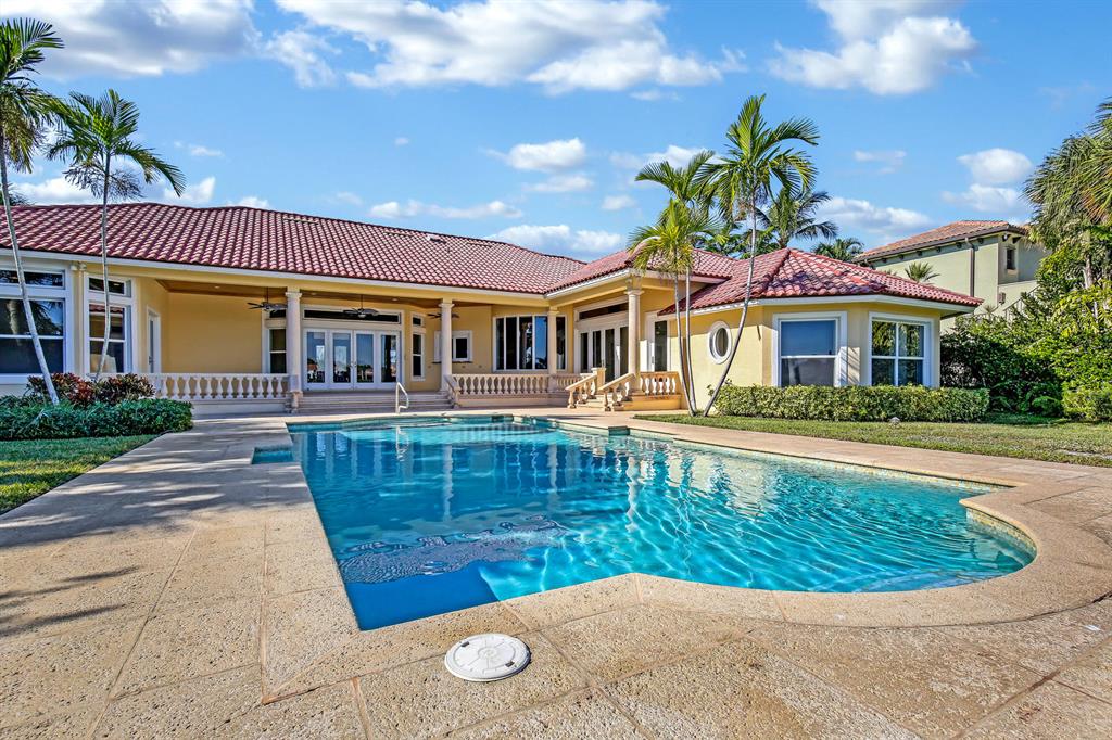 ANCHORAGE POINT - Residential