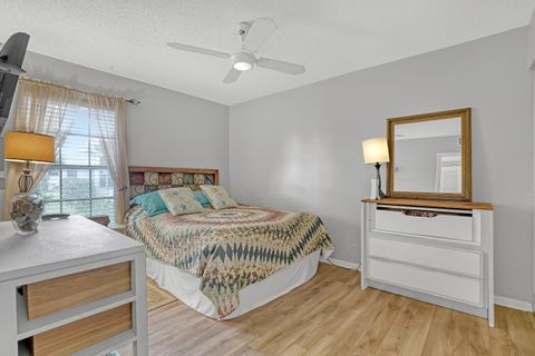 Tiny photo for 553 Covered Bridge Boulevard, Lake Worth, FL 33467 (MLS # R11161049)