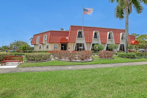 Tiny photo for 553 Covered Bridge Boulevard, Lake Worth, FL 33467 (MLS # R11161049)