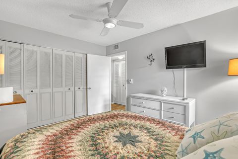 Tiny photo for 553 Covered Bridge Boulevard, Lake Worth, FL 33467 (MLS # R11161049)
