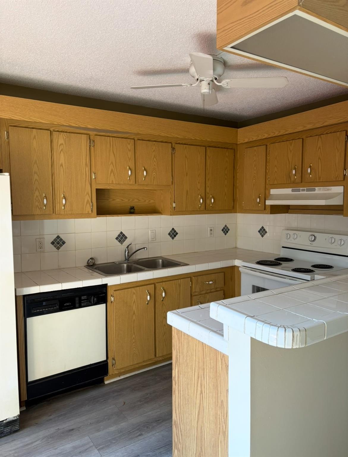 Waterside Estates - Residential