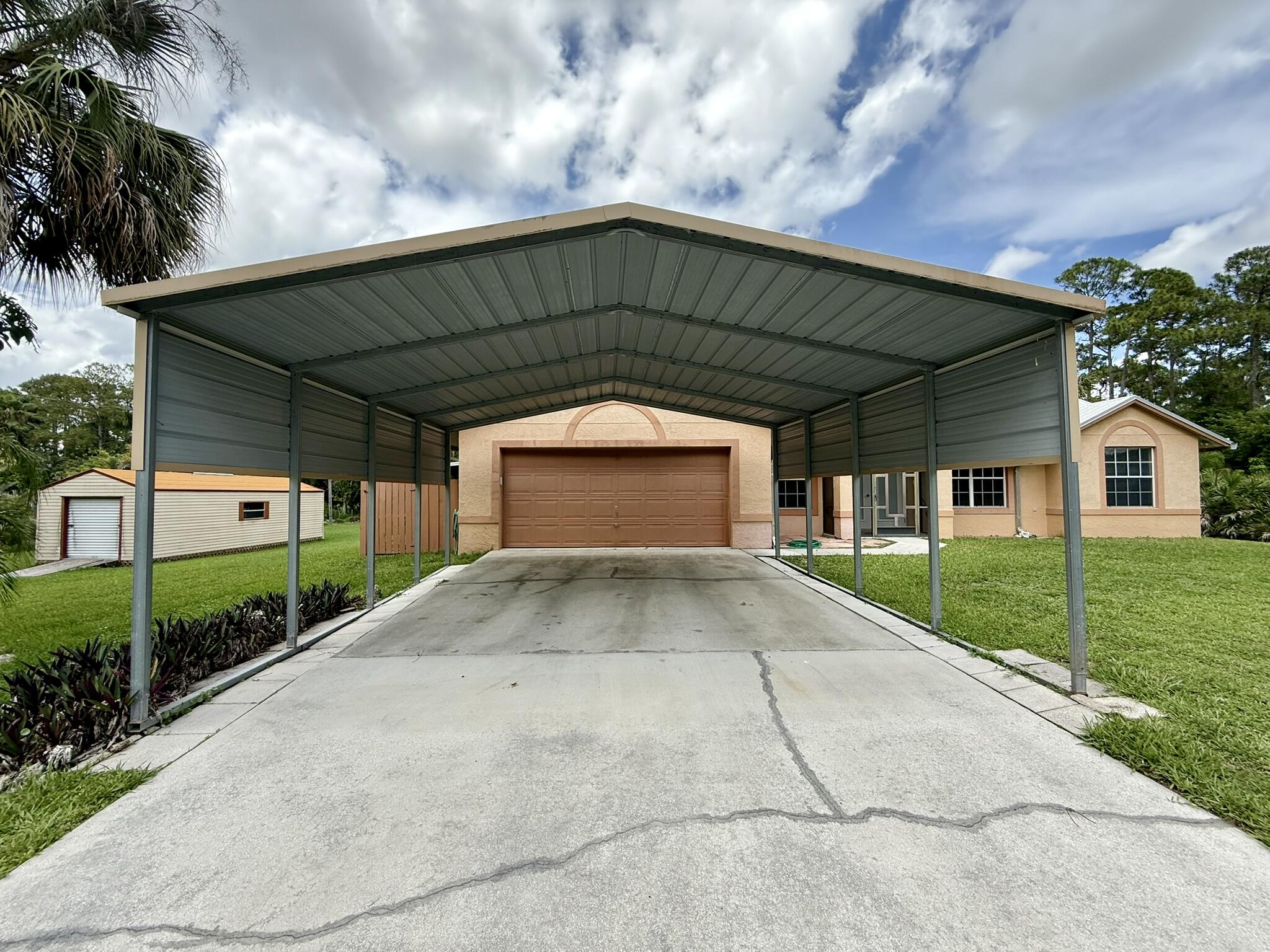 The Acreage - Residential