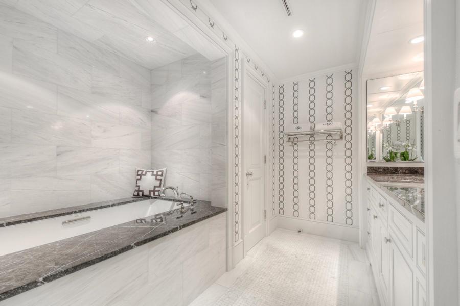 ONE ROYAL PALM WAY COND D - Residential