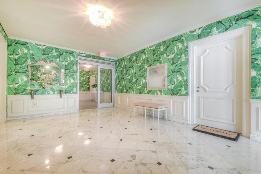 ONE ROYAL PALM WAY COND D - Residential