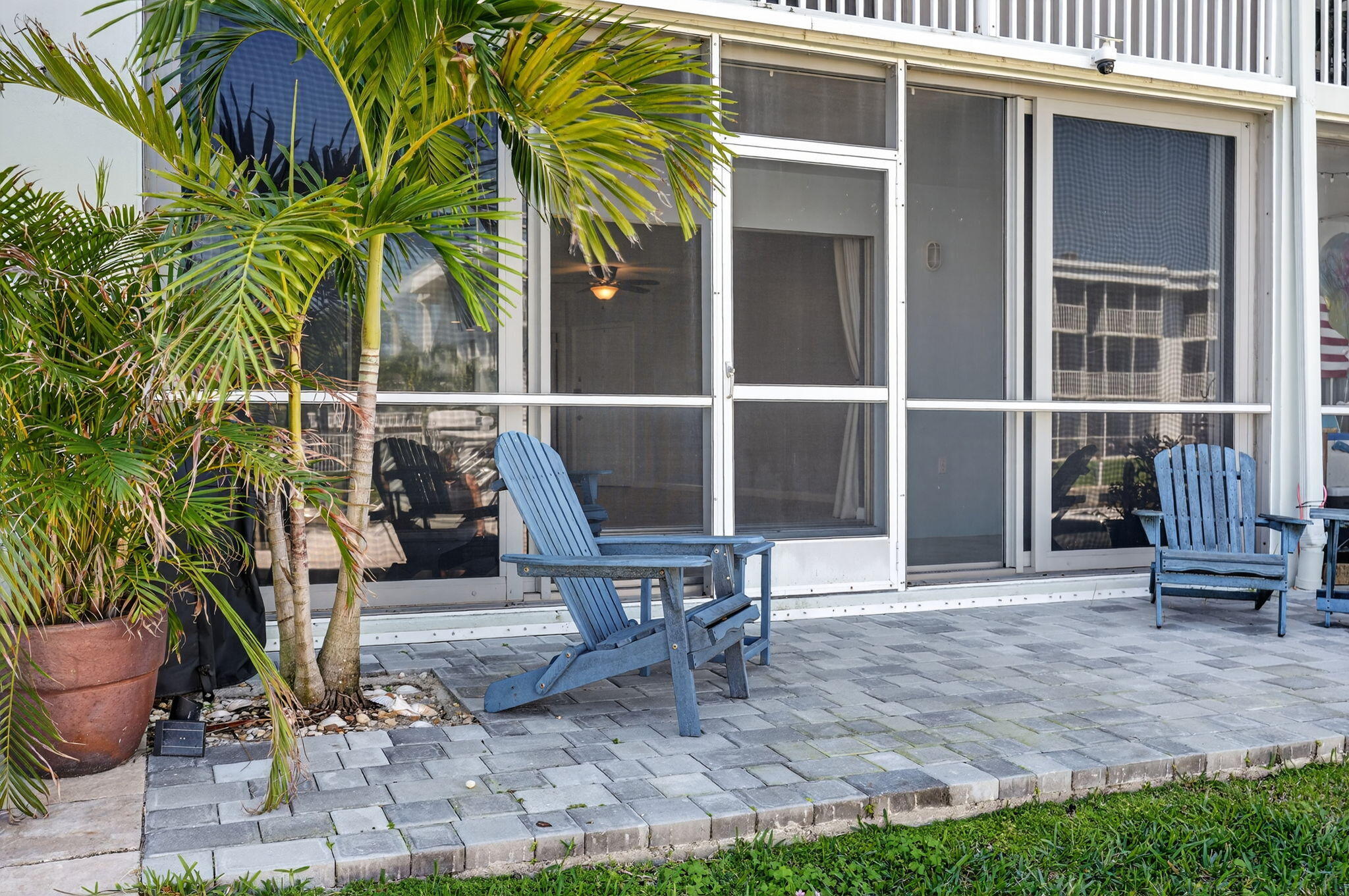 WINDSOR PARK NORTH CONDOMINIUMS - Residential