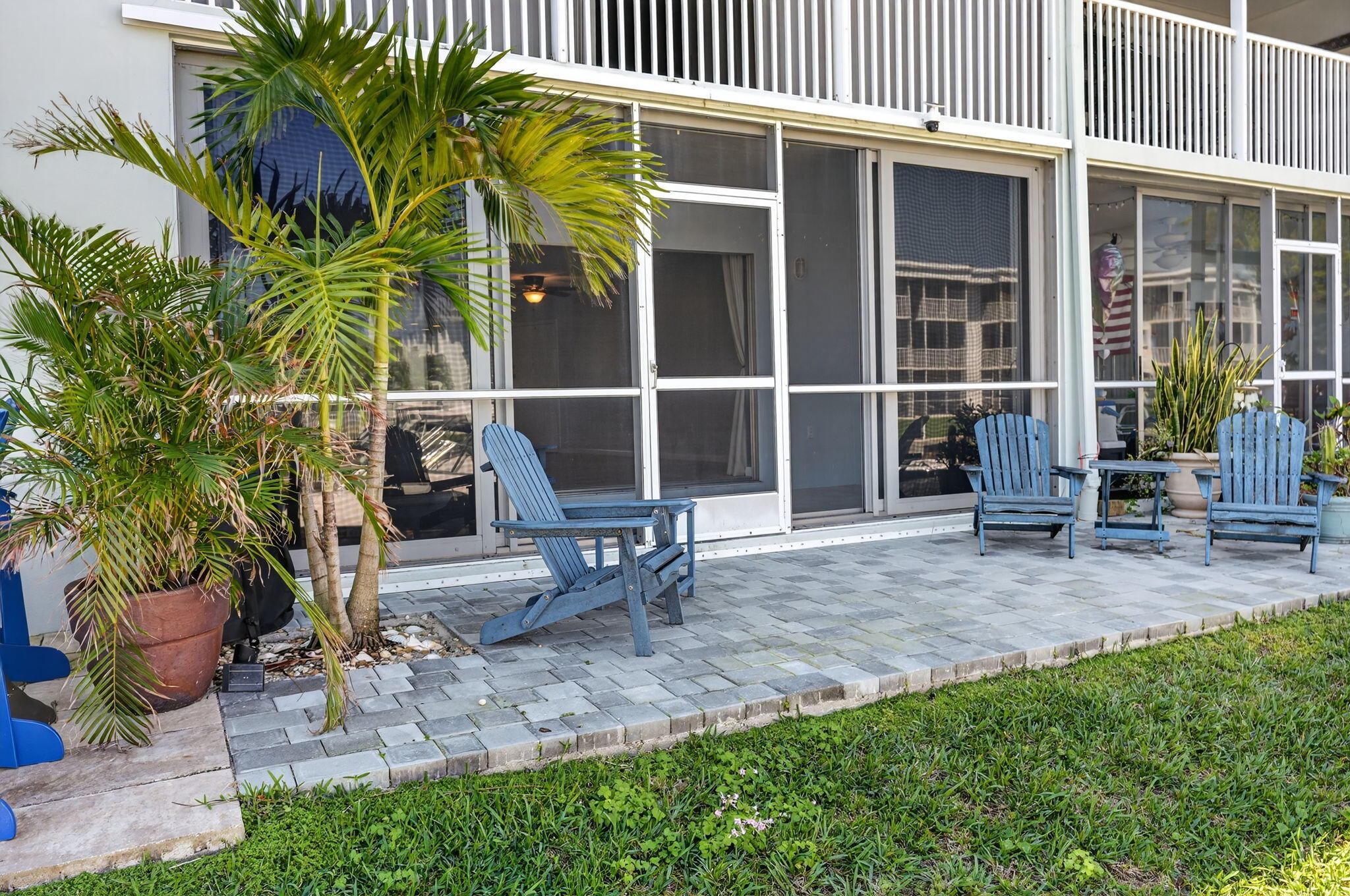 WINDSOR PARK NORTH CONDOMINIUMS - Residential