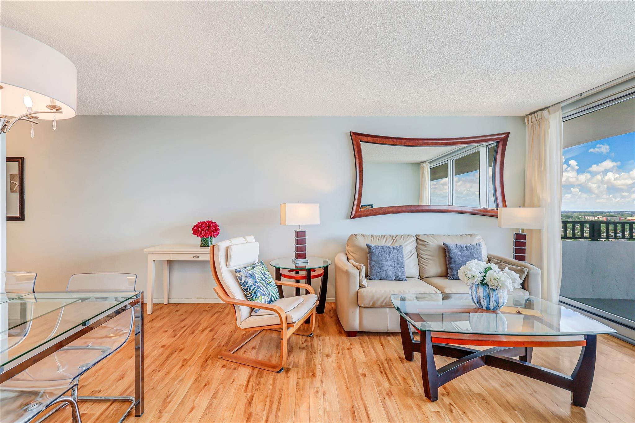 SILVER THATCH ATLANTIC PLAZA - Residential Lease