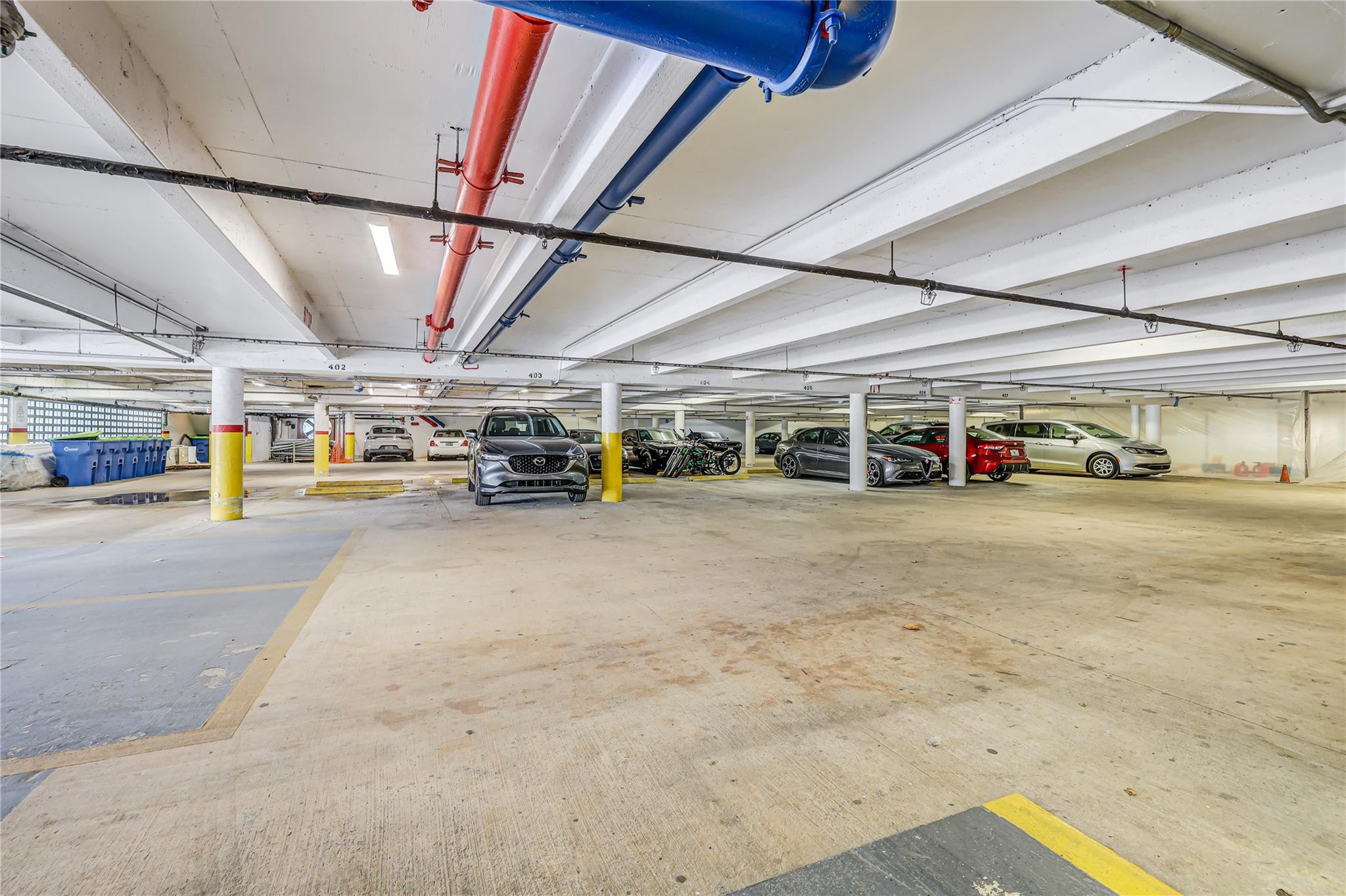 SILVER THATCH ATLANTIC PLAZA - Residential Lease