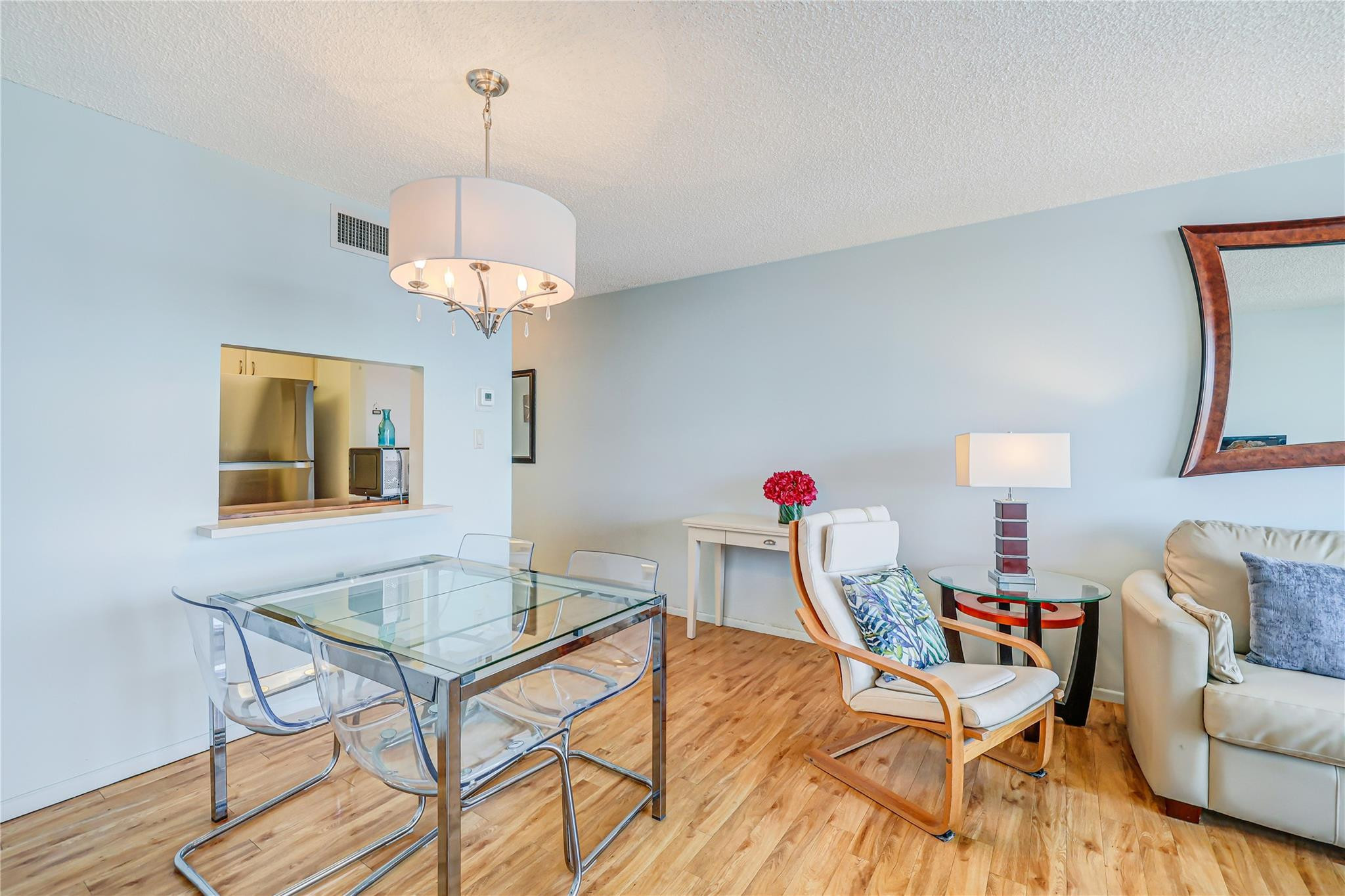 SILVER THATCH ATLANTIC PLAZA - Residential Lease