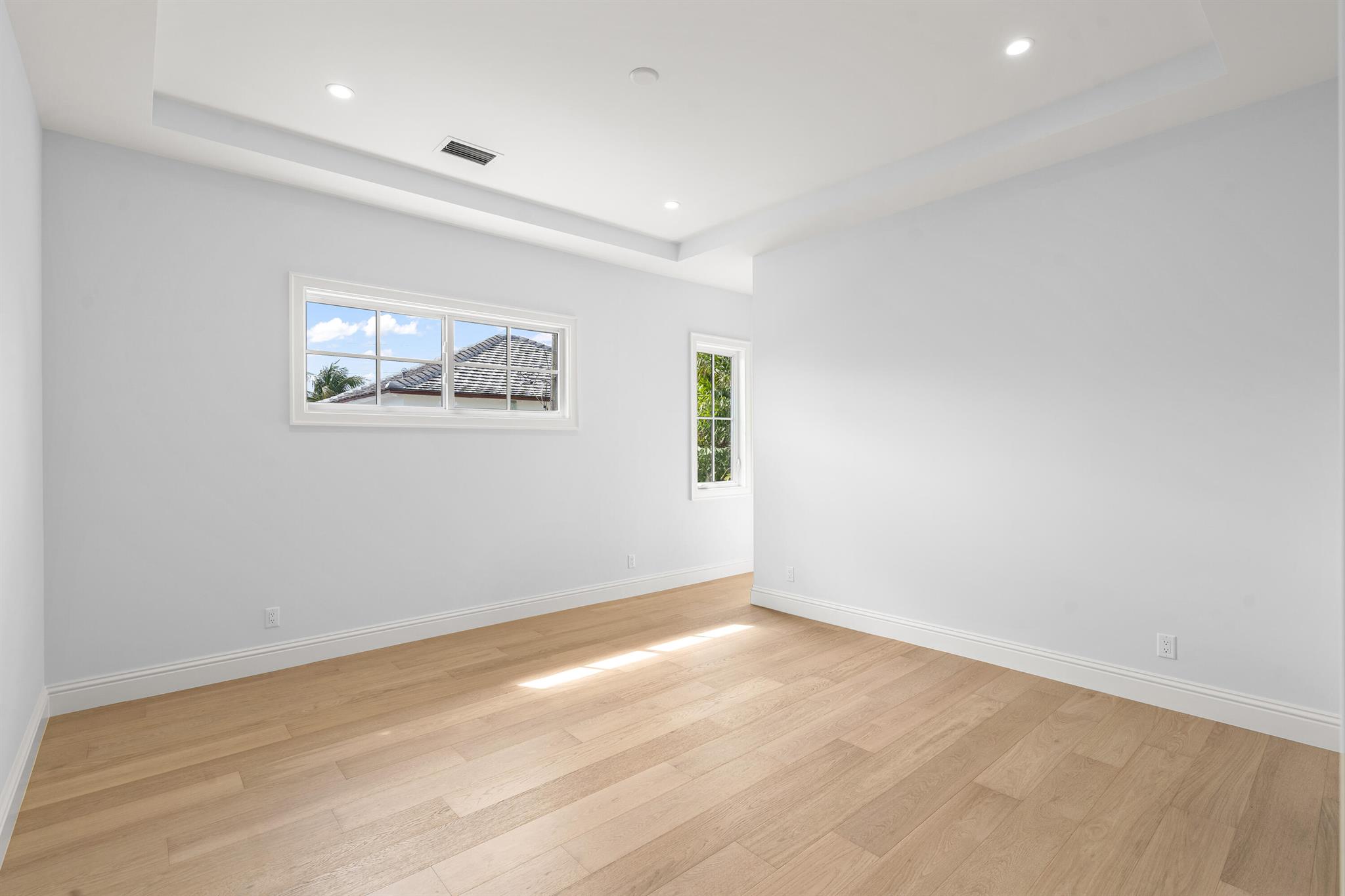 MONCEAUX - Residential