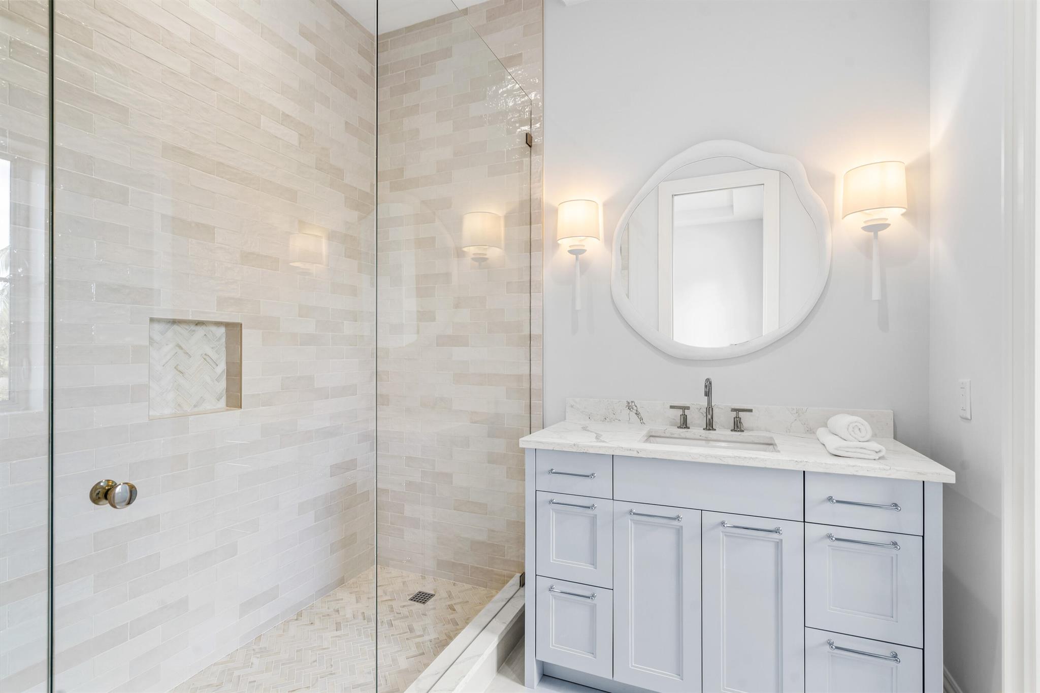 MONCEAUX - Residential