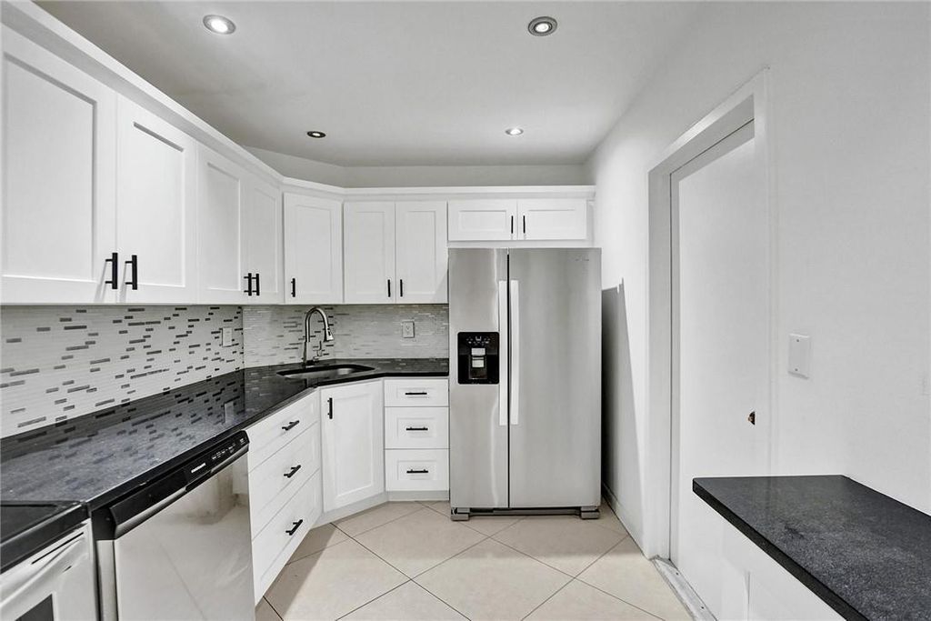 Photo of 3111 Oakland Shores Drive #F 208, Oakland Park, FL 33309 (MLS # B26035217)