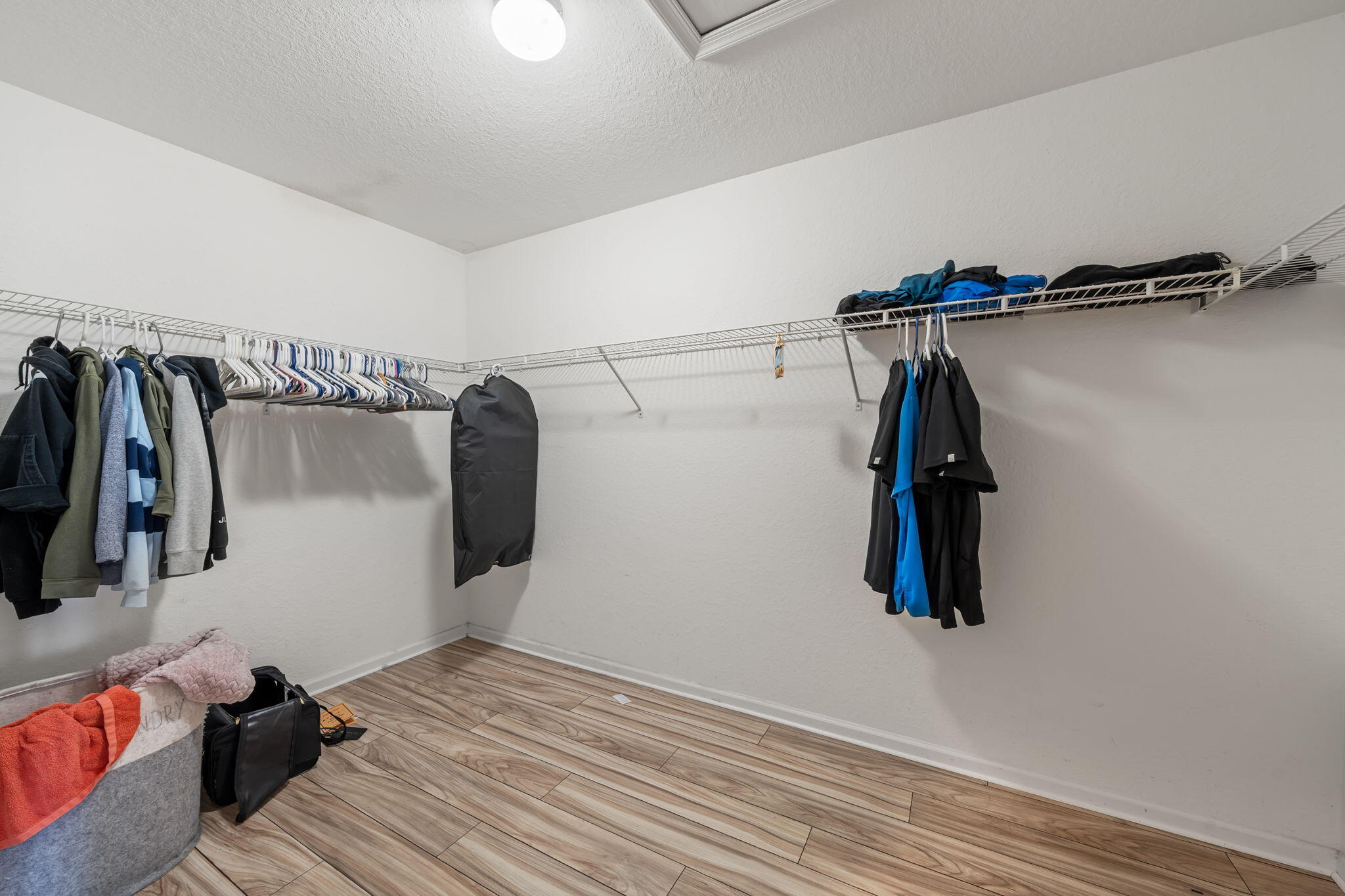 NAUTICA ISLES 2 - Residential Lease