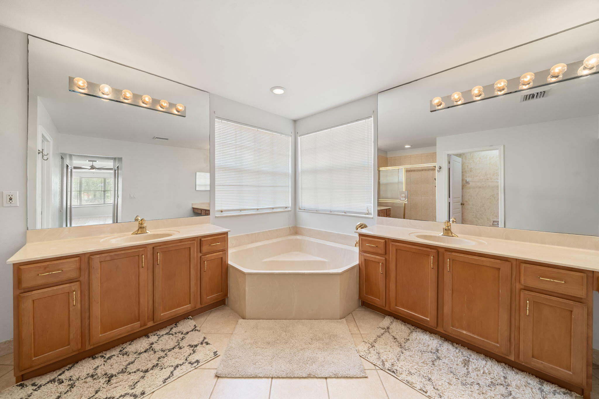 NAUTICA ISLES 2 - Residential Lease