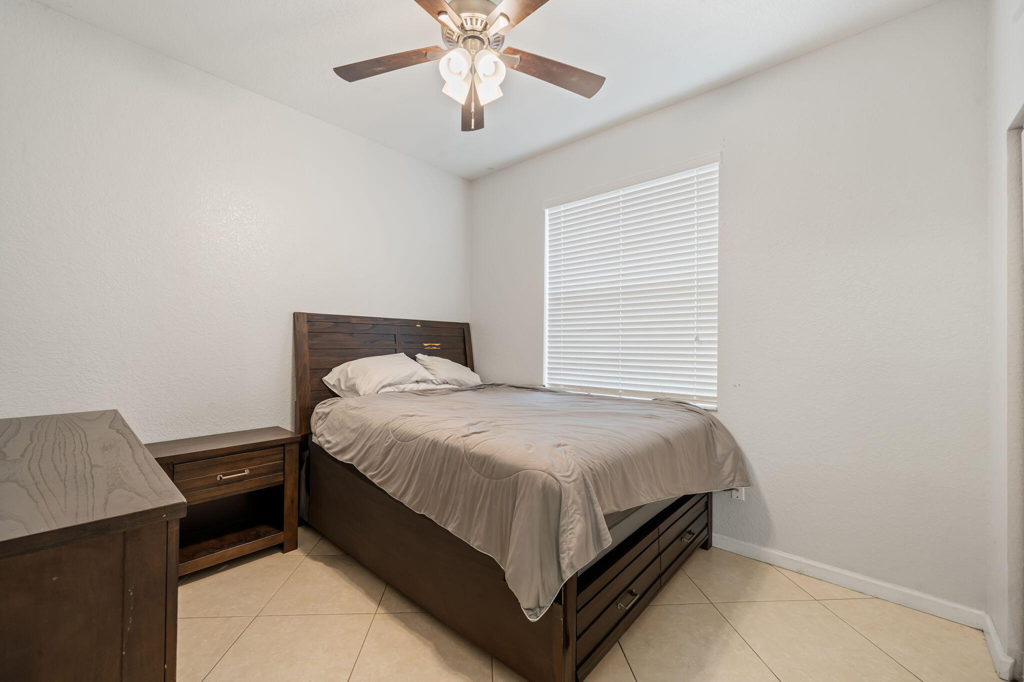 NAUTICA ISLES 2 - Residential Lease