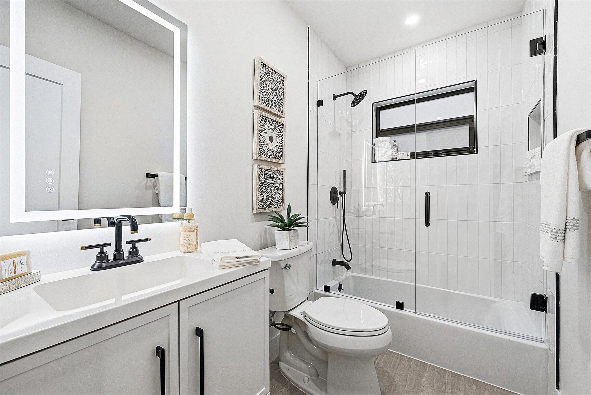 NORTHWOOD HISTORIC DISTRI - Residential