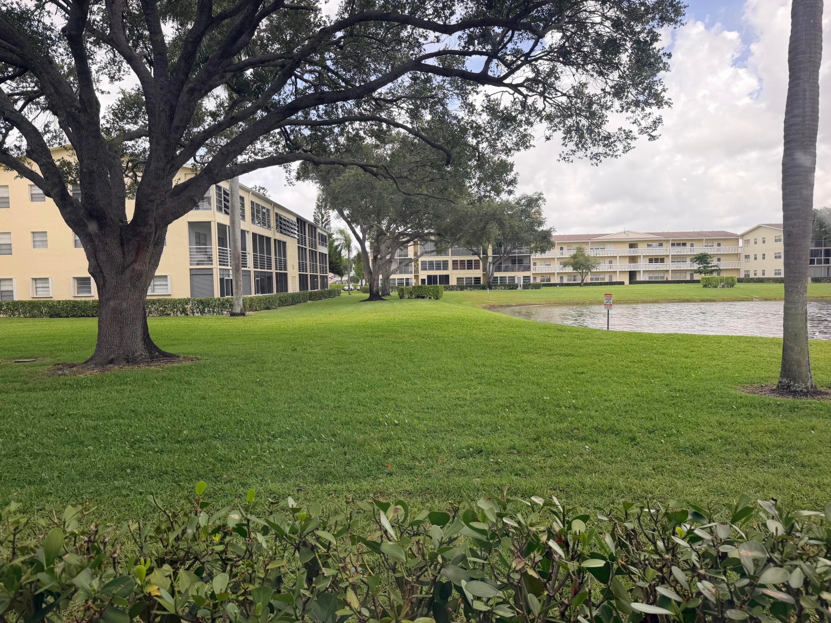 DORSET AT CENTURY VILLAGE CONDO - Residential Lease