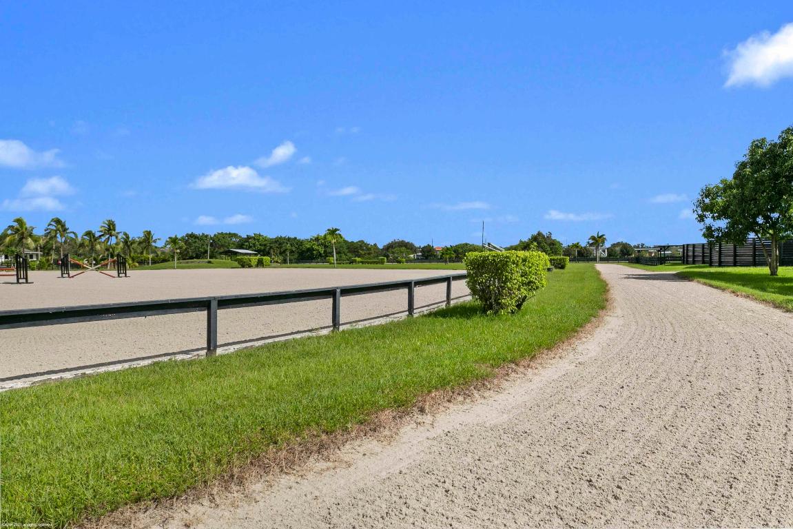 Palm Beach Point - Sunglade - Residential