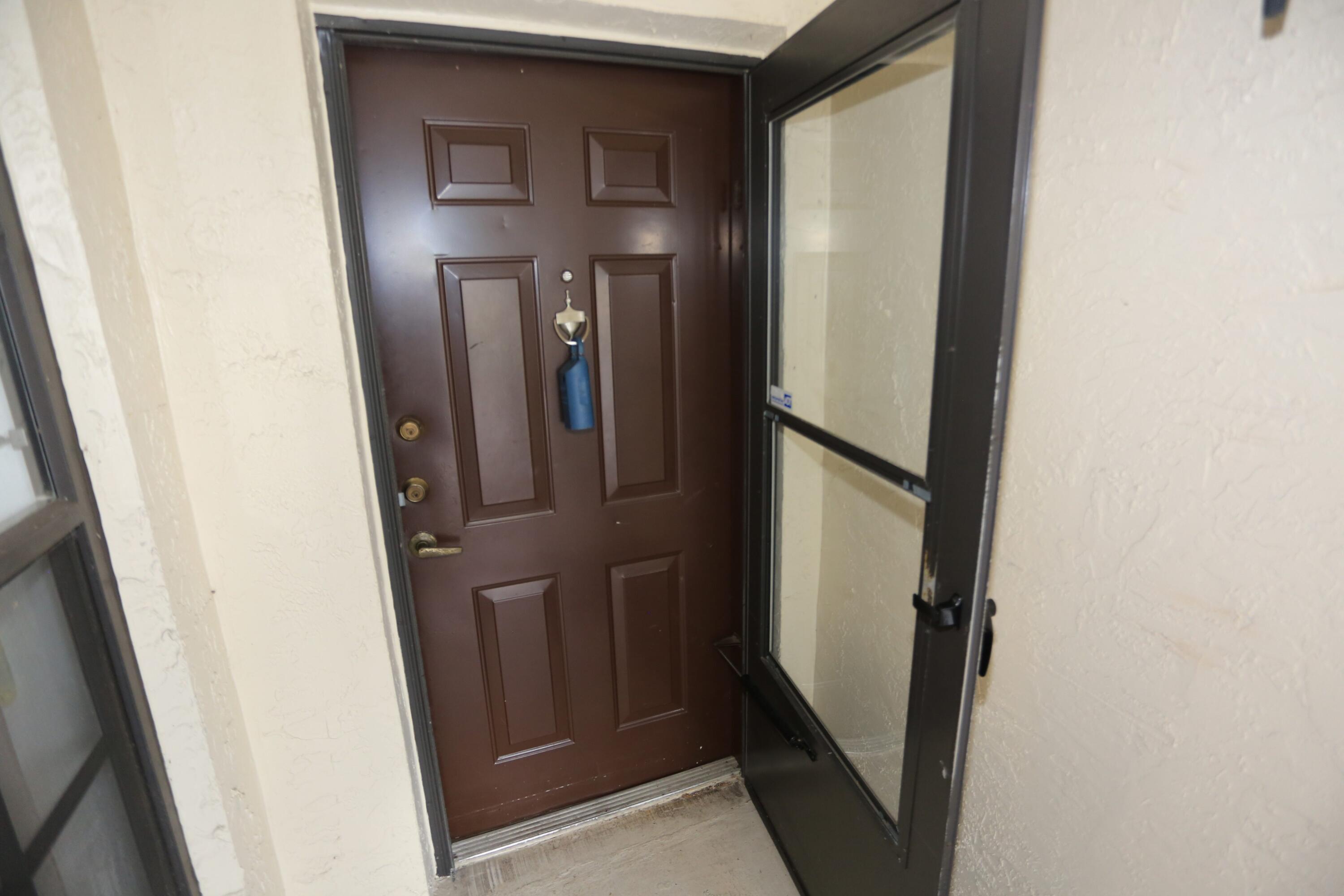3277 Jog Park Drive
