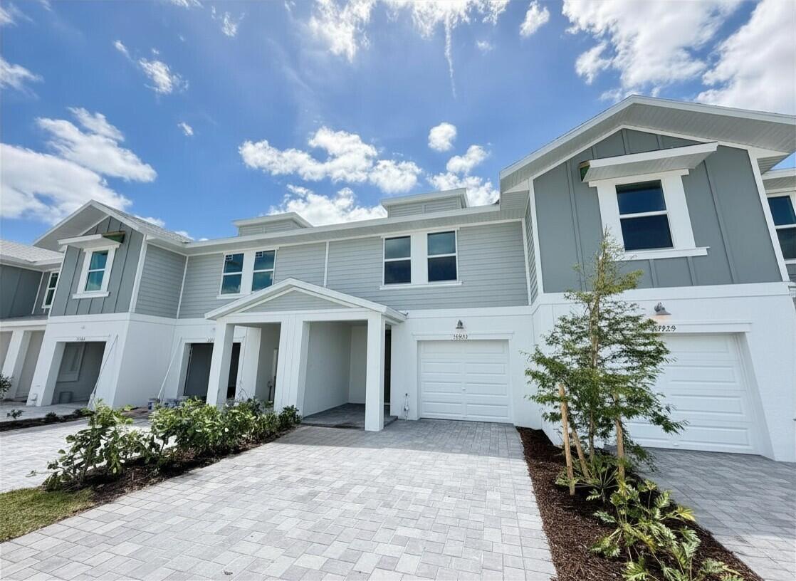 Central Park - Residential