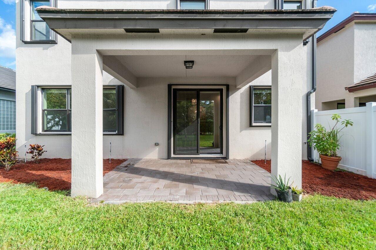 SILVERWOOD ESTATES - Residential Lease