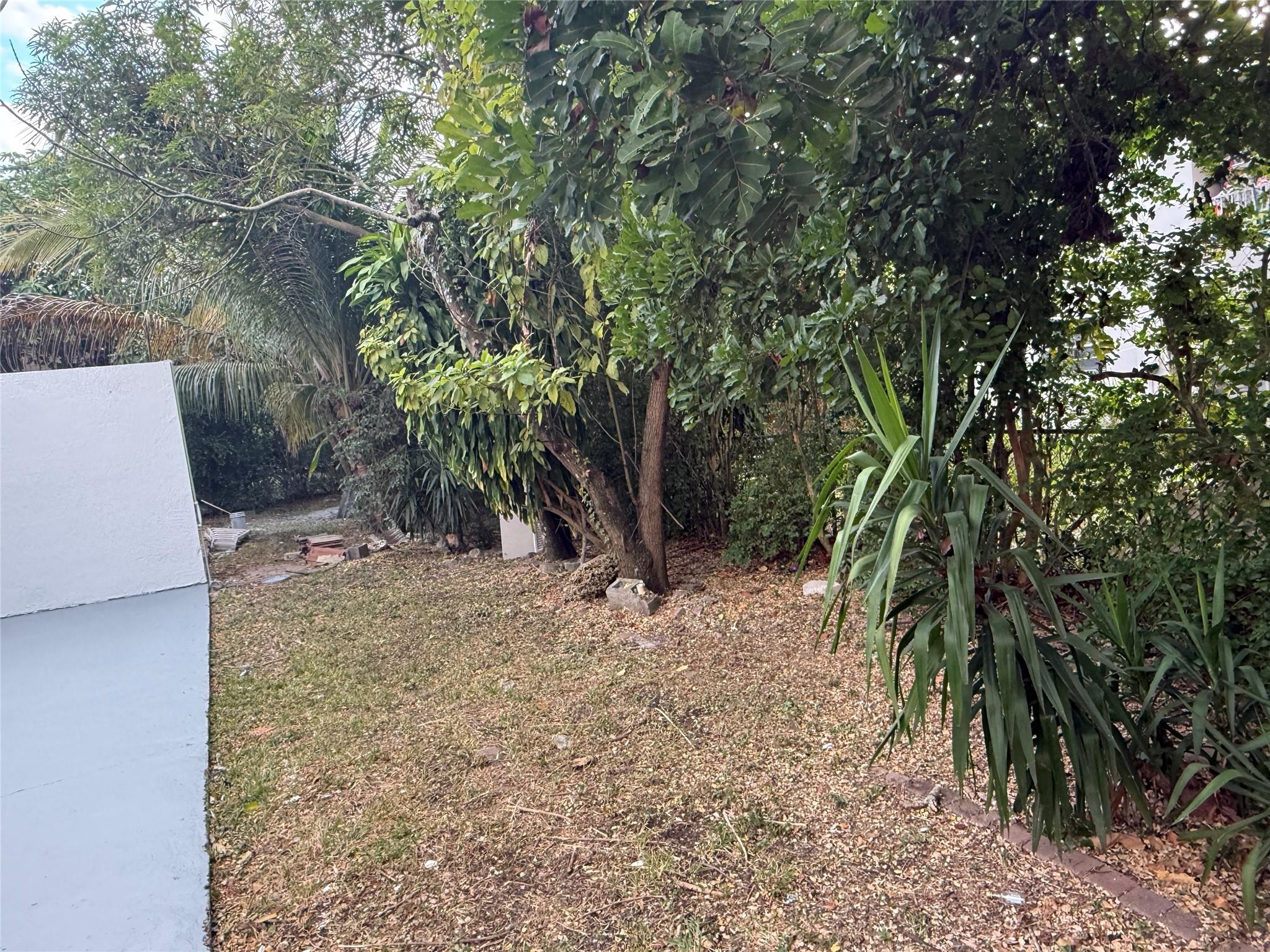 Coral Spgs Sub 1 59-30 B - Residential Income