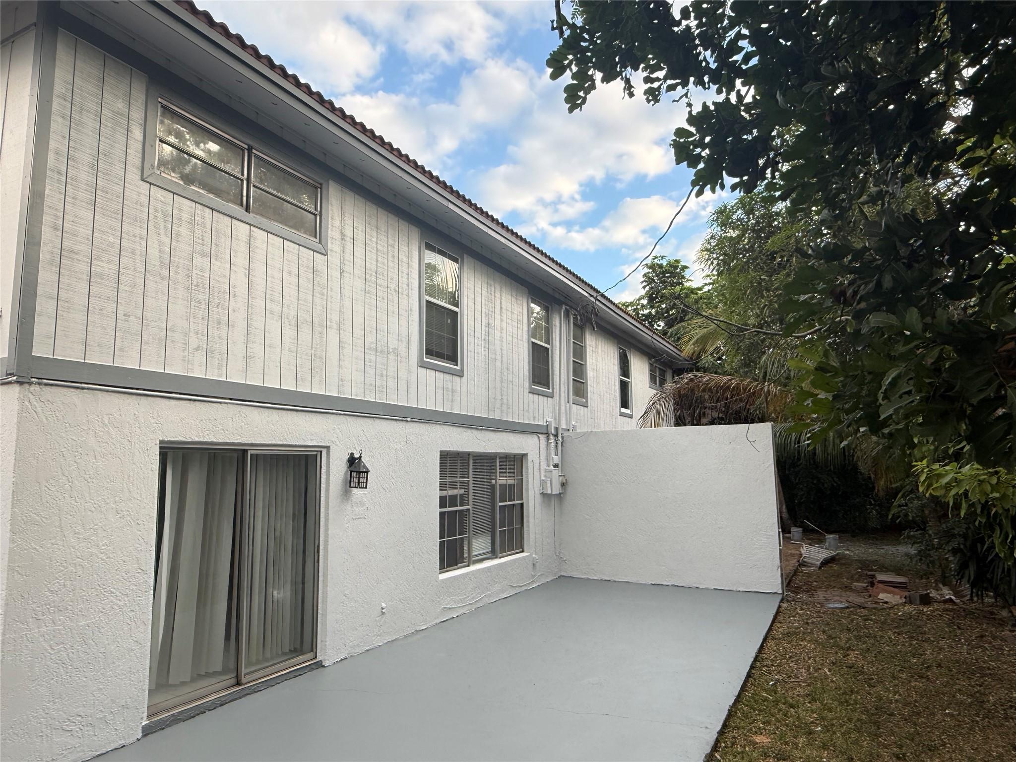 Coral Spgs Sub 1 59-30 B - Residential Income