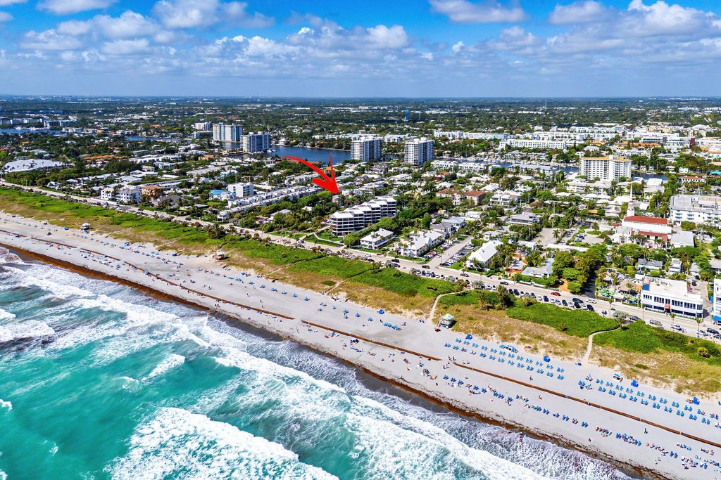 Photo of 1108 Coconut Row, Delray Beach, FL 33483 (MLS # B26018992)