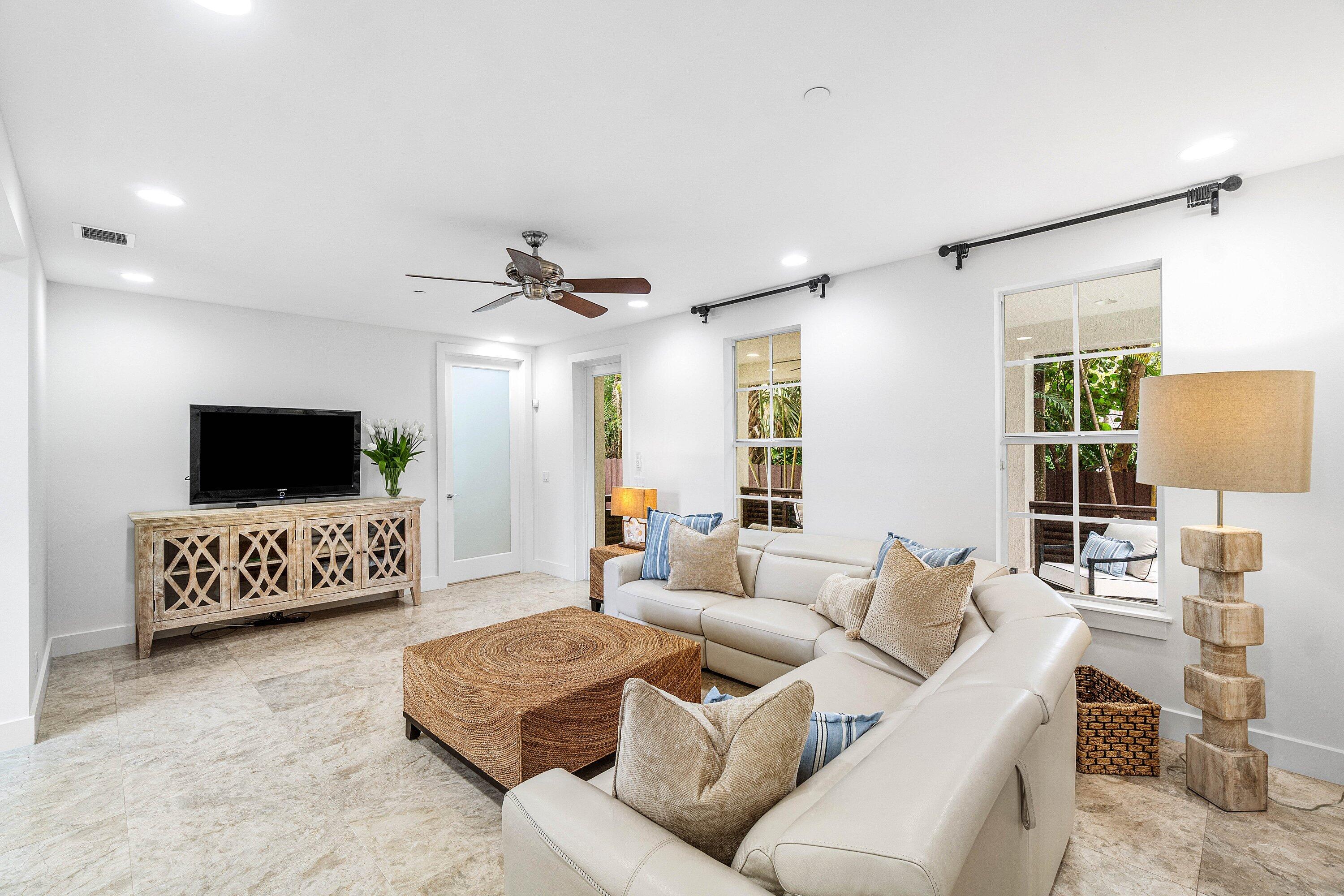 BEACH LOTS DELRAY - Residential