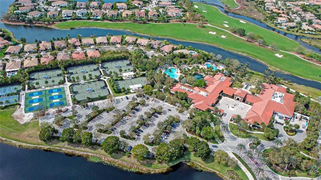 CASERAS - PARKLAND GOLF - Residential