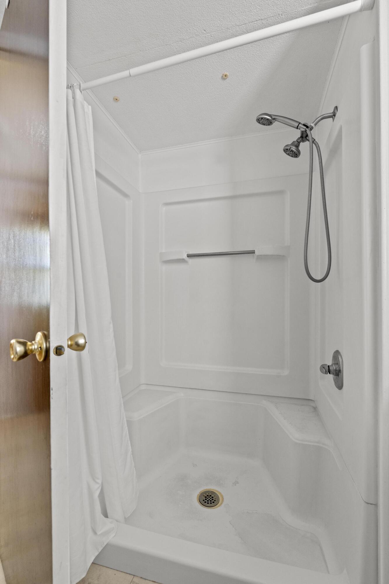 PINE GROVE VILLAGE - Residential