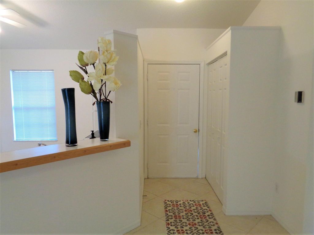 Photo of 741 17th Lane SW, Vero Beach, FL 32962 (MLS # R11128952)