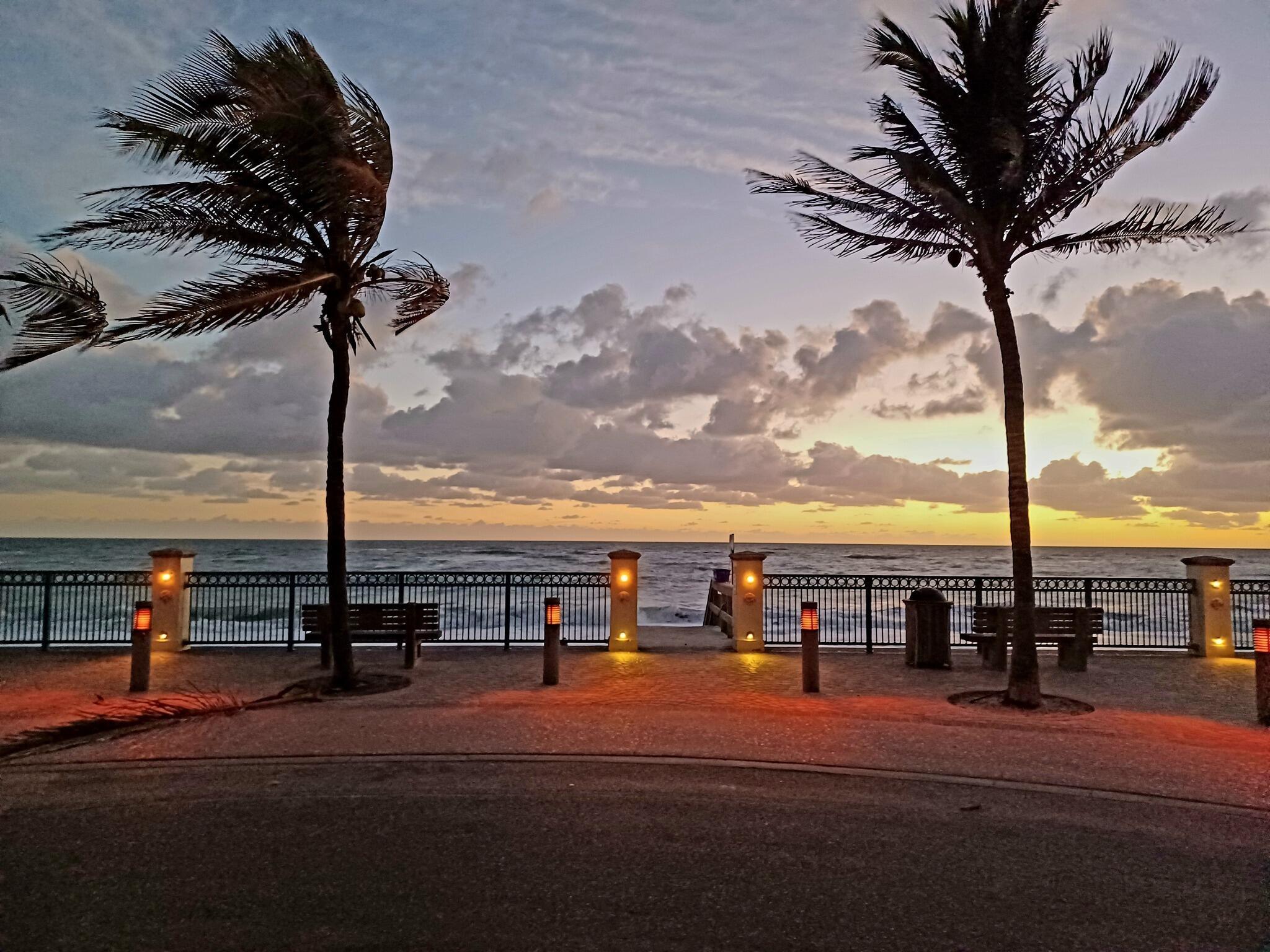 VERO BEACH HIGHLANDS UNIT - Residential Lease