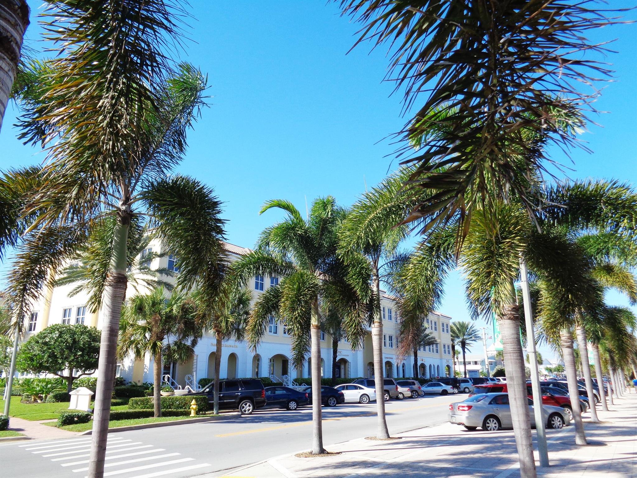 VERO BEACH HIGHLANDS UNIT - Residential Lease