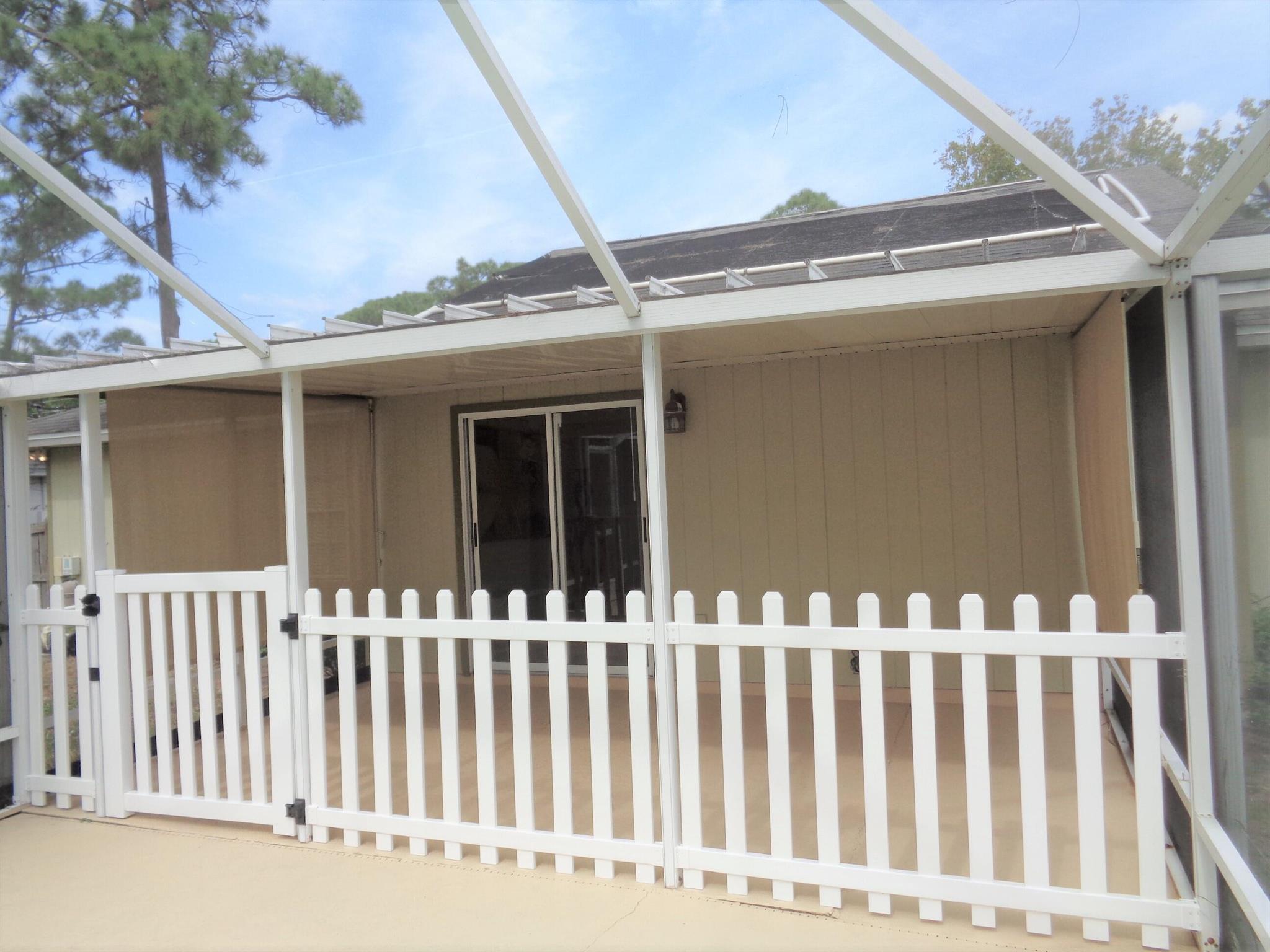 VERO BEACH HIGHLANDS UNIT - Residential Lease