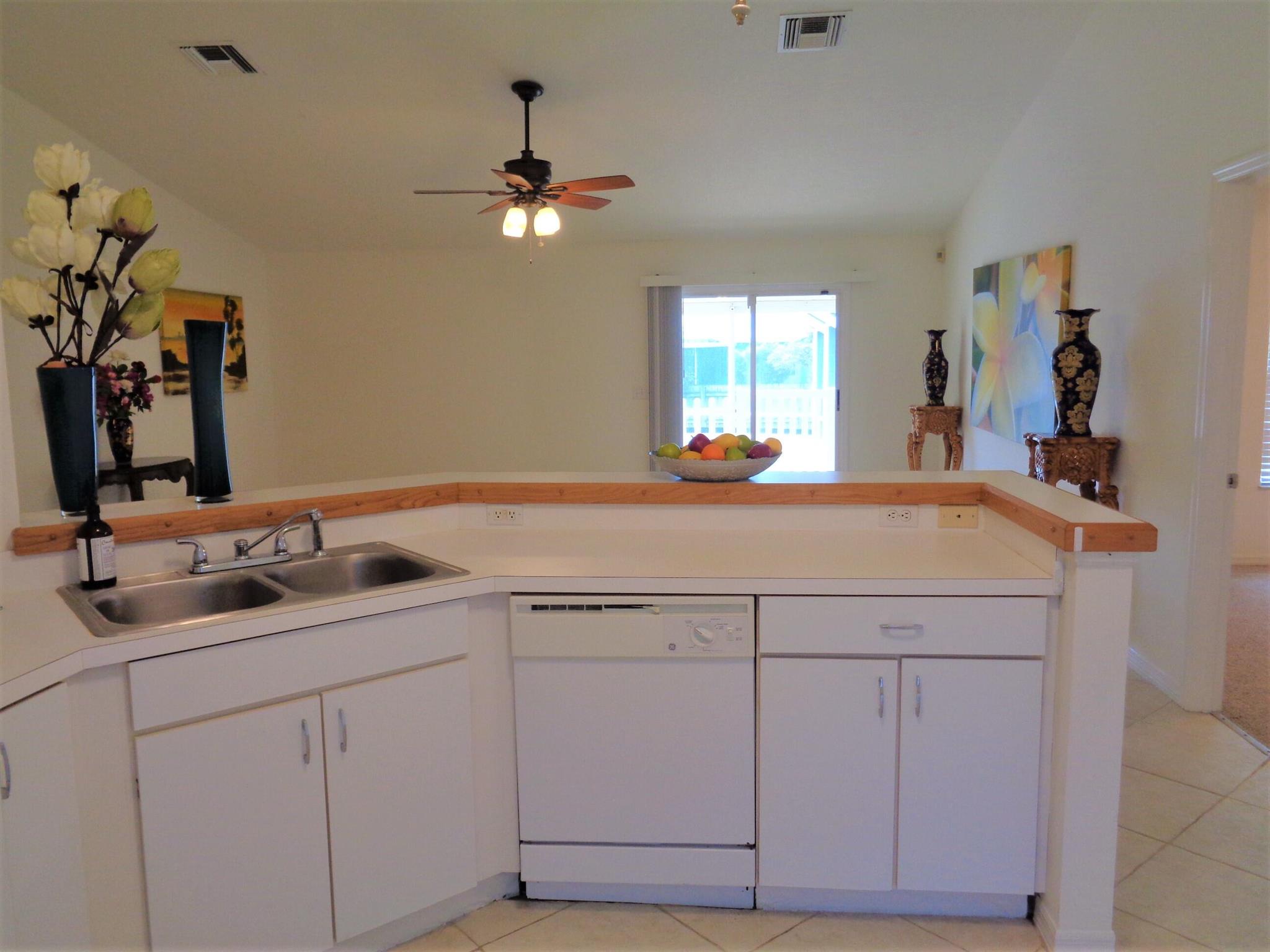 VERO BEACH HIGHLANDS UNIT - Residential Lease