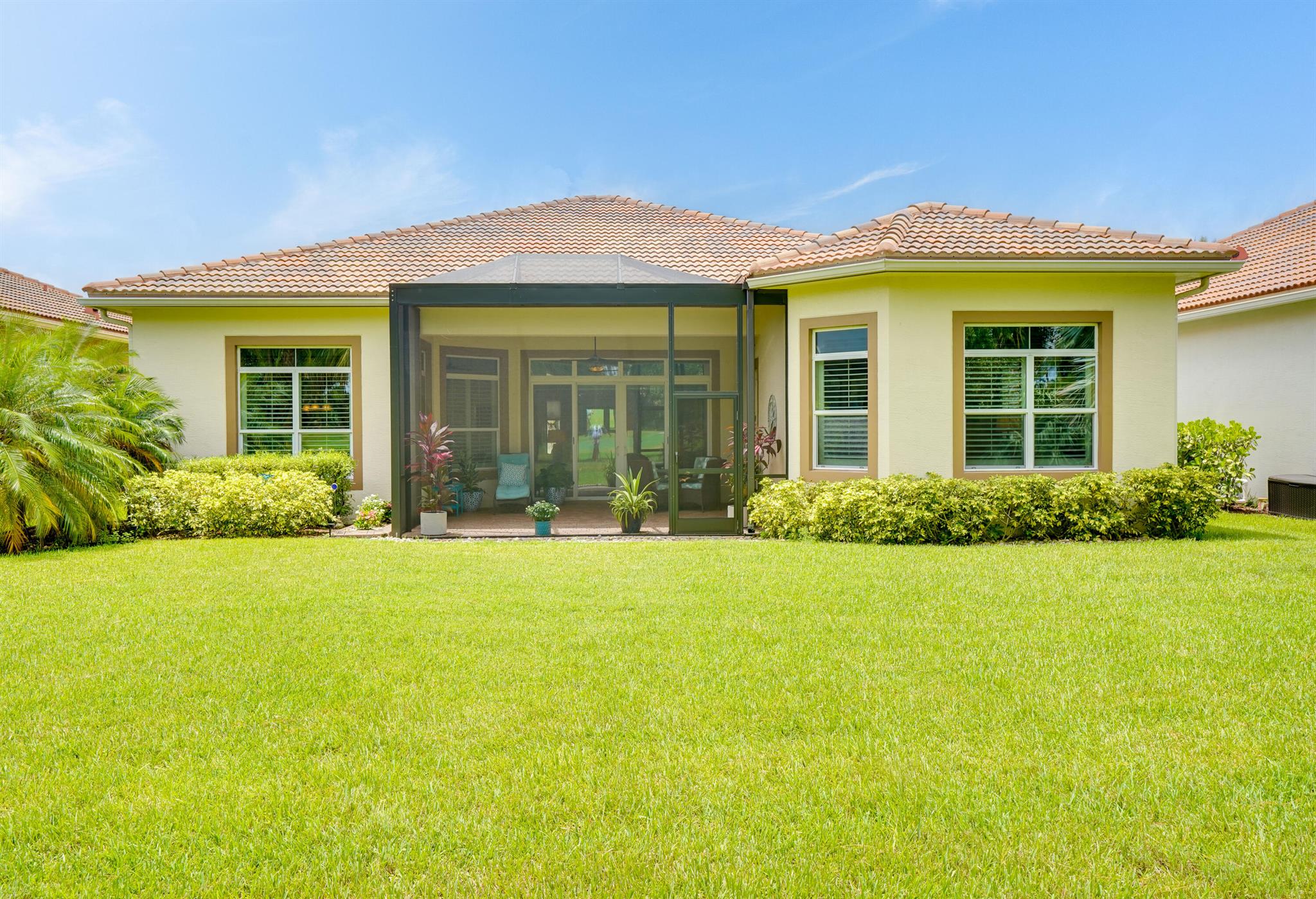 VERANO - Residential