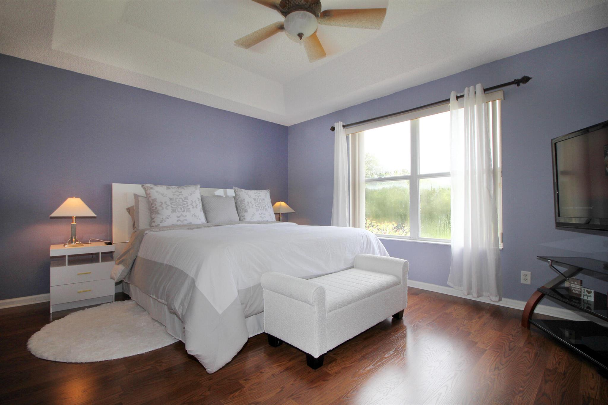 THOROUGHBRED LAKE ESTATES - Residential Lease