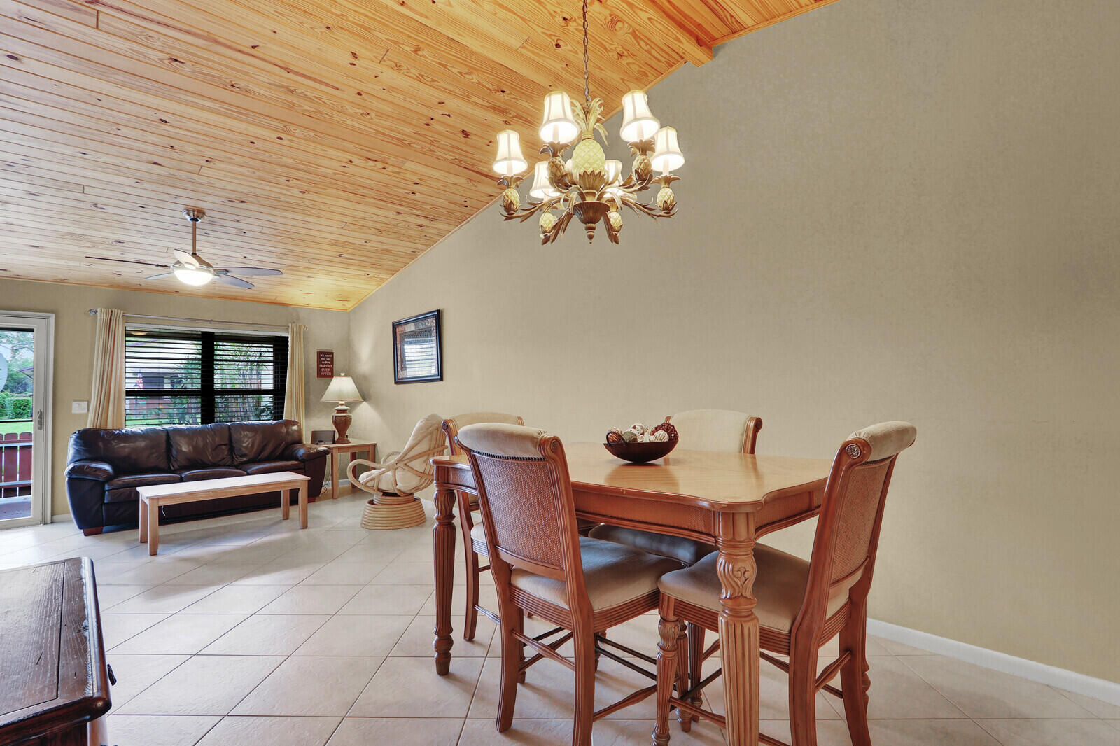 VILLAS OF HOBE SOUND CONDO - Residential