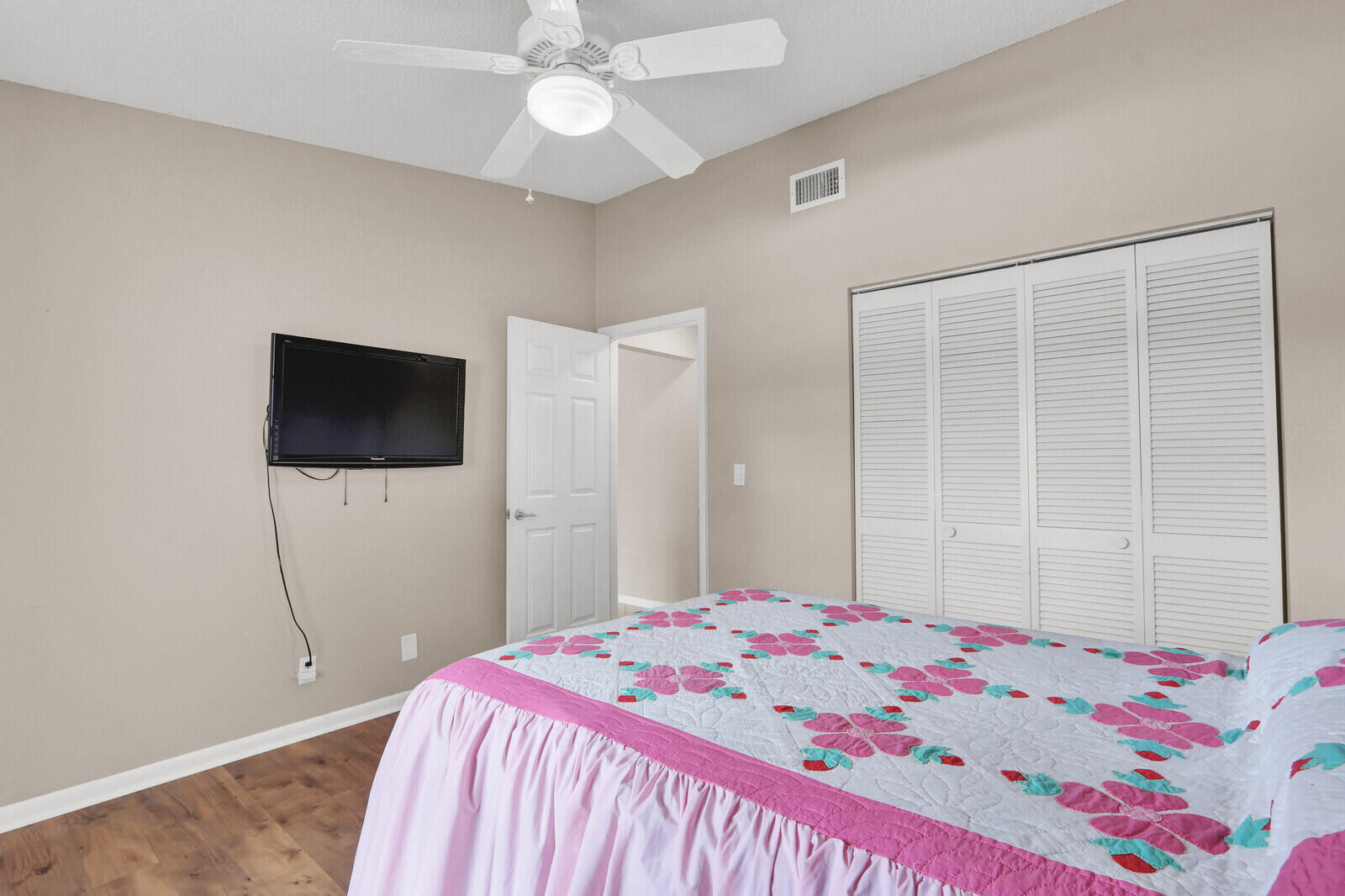 VILLAS OF HOBE SOUND CONDO - Residential