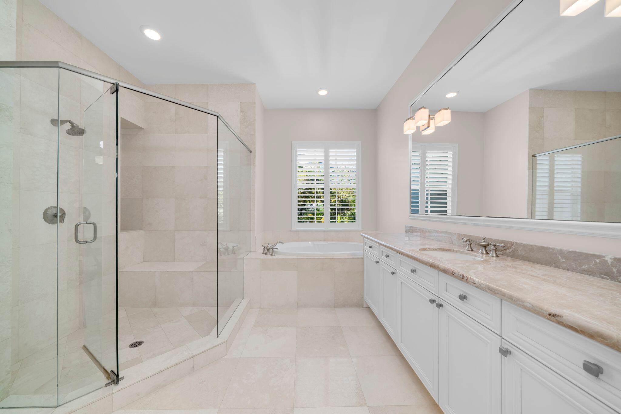 SEABREEZE ISLES - Residential