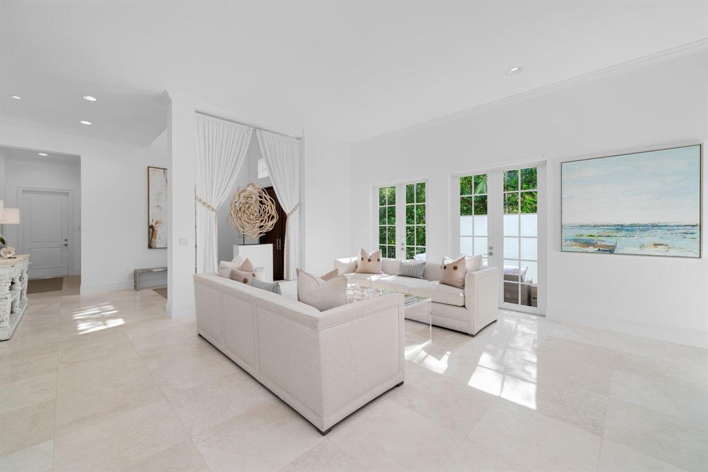 SEABREEZE ISLES - Residential