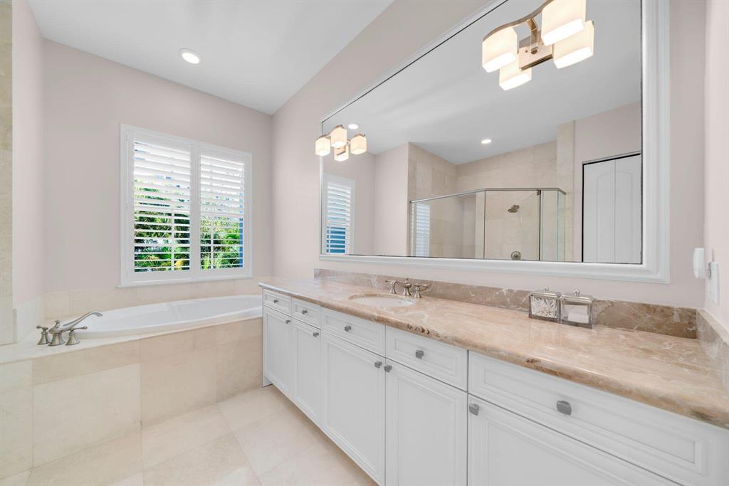 SEABREEZE ISLES - Residential