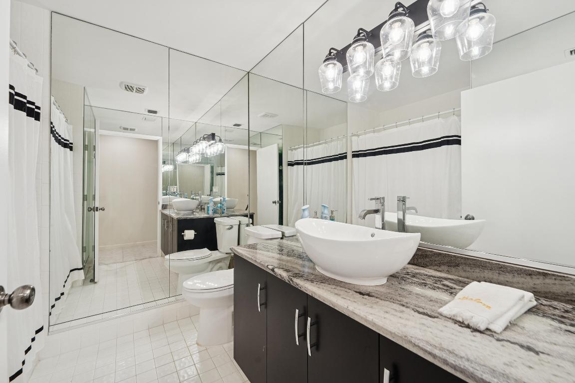 HUNTINGTON POINTE - Residential