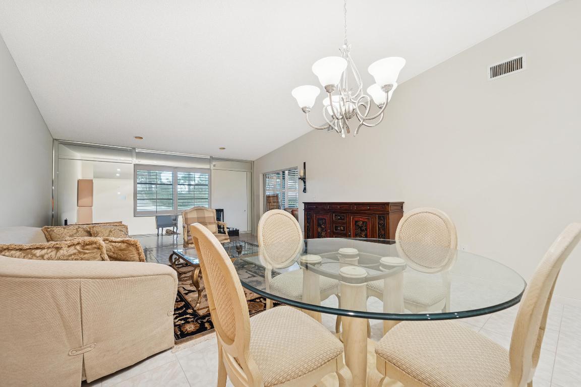 HUNTINGTON POINTE - Residential