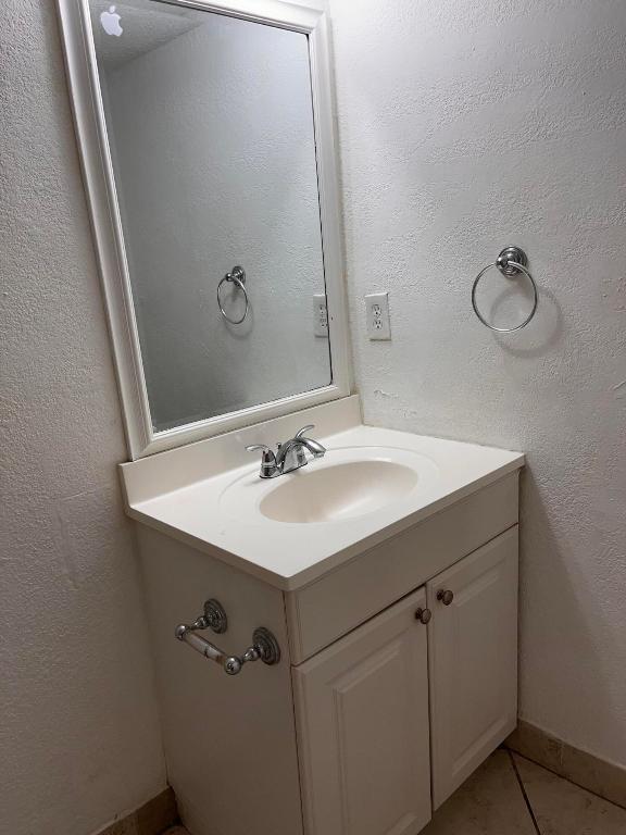 WIMBLEDON AT JACARANDA CONDO - Residential