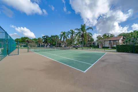 Tiny photo for 208 Wimbledon Lake Drive #208, Plantation, FL 33324 (MLS # R11152840)