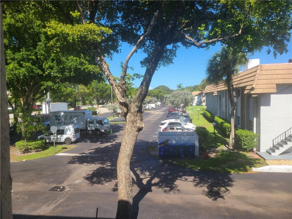 FOREST HILLS NORTH - Residential