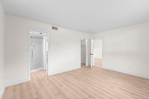 Tiny photo for 2647 Garden Drive #101, Lake Worth, FL 33461 (MLS # R11141133)